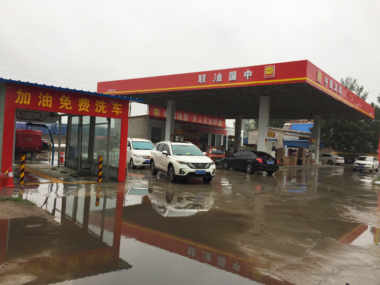 中国油联滑县新乡加油站为人民加好油！